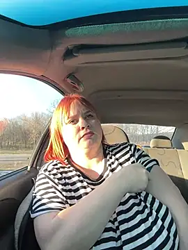 Model9798 online show from 02.25.25