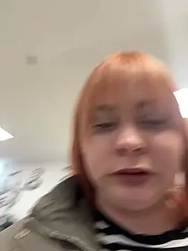 Model9798 online show from 03.01.25