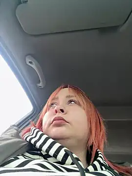 Model9798 online show from 03.04.25