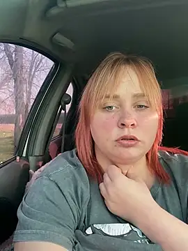 Model9798 online show from 03.18.25