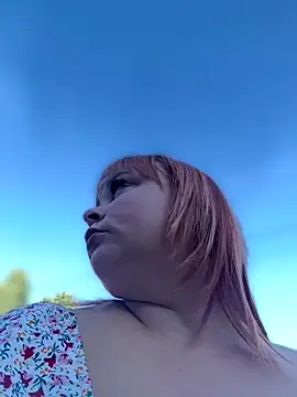 Model9798 online show from 09.24.25