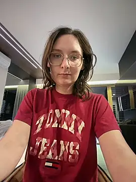 The Snowwhitee online show from 05.03.26