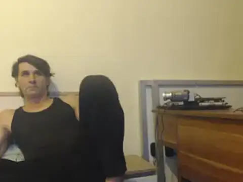 Snapshot of yvesstorm1 chatting on 01.26.25 yvesstorm1 online show from 01.26.25