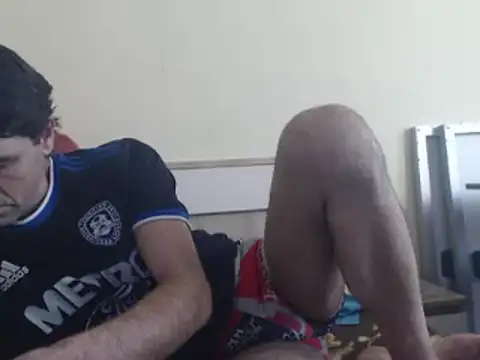 Snapshot of yvesstorm1 chatting on 03.10.25 yvesstorm1 online show from 03.10.25