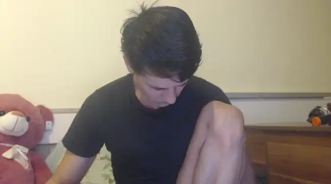 Snapshot of yvesstorm1 chatting on 03.22.25 yvesstorm1 online show from 03.22.25