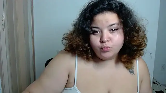 Snapshot of valentinny chatting on 09.26.25 valentinny online show from 09.26.25