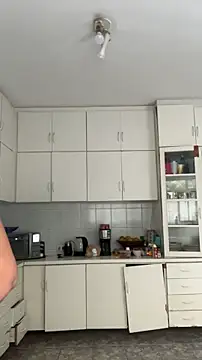 Snapshot of valentinny chatting on 12.16.25 valentinny online show from 12.16.25