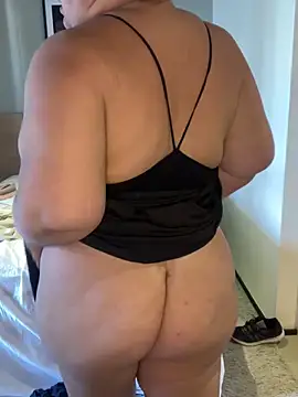 Snapshot of valentinny chatting on 04.06.26 valentinny online show from 04.06.26