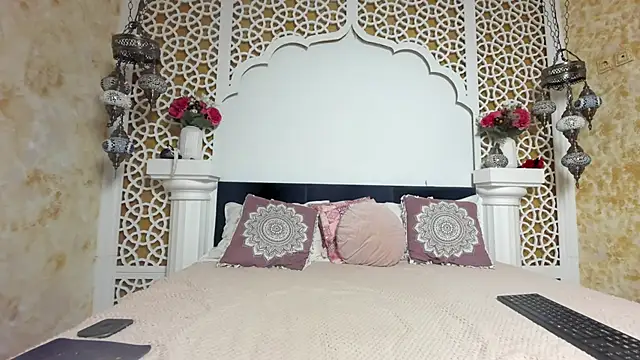 AleshaArabian online show from 01.17.26