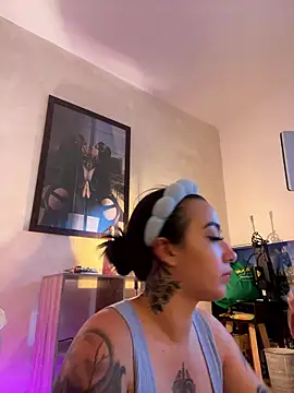 EmmyEvans1 online show from 01.13.26