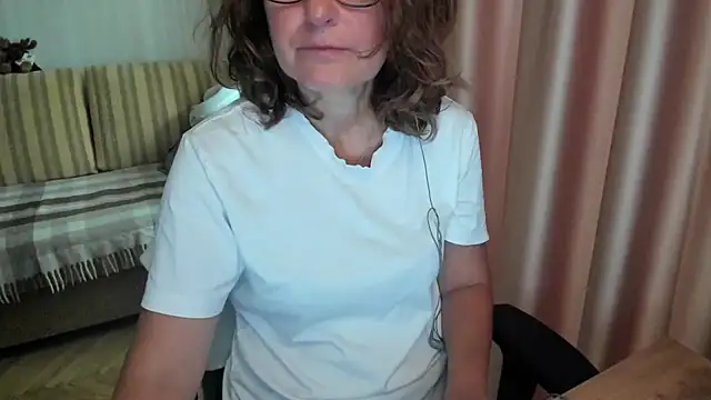 lauraoven online show from 07.24.26