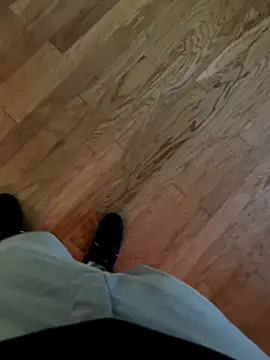 JohnnyBigShot online show from 12.22.25