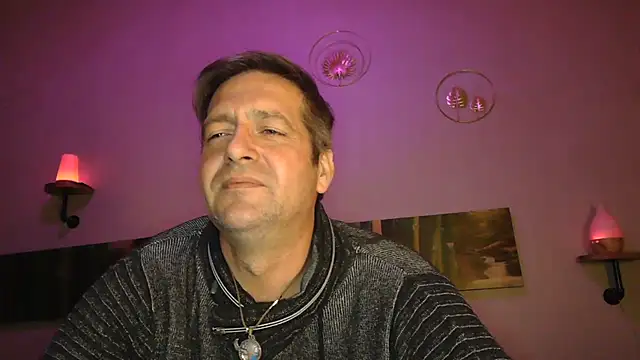 Snapshot of matrikes1 chatting on 01.13.25 matrikes1 online show from 01.13.25