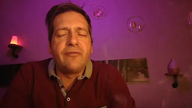 Snapshot of matrikes1 chatting on 01.15.25 matrikes1 online show from 01.15.25