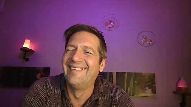 Snapshot of matrikes1 chatting on 01.24.25 matrikes1 online show from 01.24.25