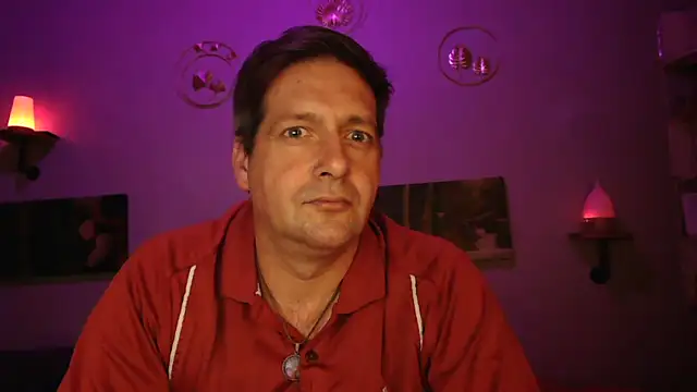 Snapshot of matrikes1 chatting on 01.28.25 matrikes1 online show from 01.28.25