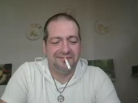 Snapshot of matrikes1 chatting on 02.09.25 matrikes1 online show from 02.09.25