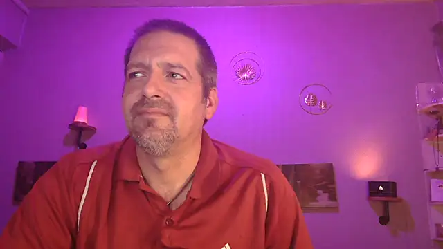 Snapshot of matrikes1 chatting on 03.11.25 matrikes1 online show from 03.11.25