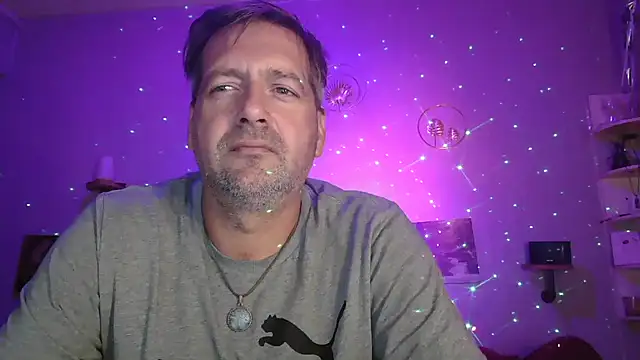 Snapshot of matrikes1 chatting on 10.06.25 matrikes1 online show from 10.06.25