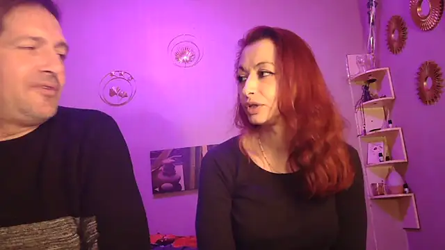 Snapshot of matrikes1 chatting on 11.24.25 matrikes1 online show from 11.24.25