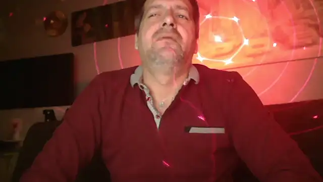 Snapshot of matrikes1 chatting on 01.17.26 matrikes1 online show from 01.17.26