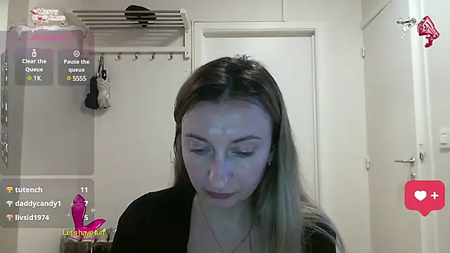 Snapshot of SusanCurt chatting on 03.16.25 SusanCurt online show from 03.16.25