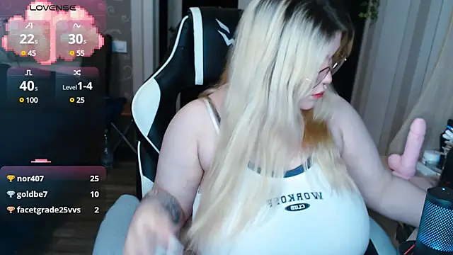 Mini Mo online show from 02.06.25