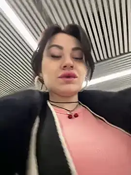 Wet  Bunny online show from 02.26.25