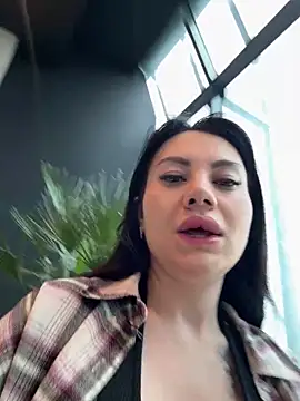 Wet  Bunny online show from 05.19.26