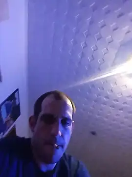 Snapshot of Codymc89 chatting on 12.20.25 Codymc89 online show from 12.20.25