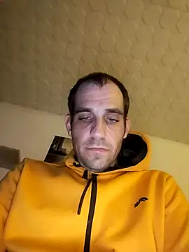 Snapshot of Codymc89 chatting on 12.22.25 Codymc89 online show from 12.22.25