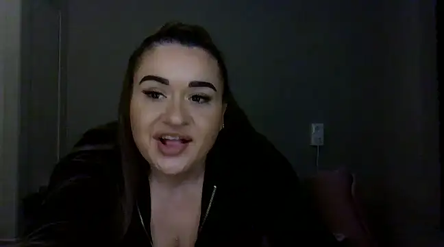 Snapshot of avajade chatting on 12.05.24 avajade online show from 12.05.24