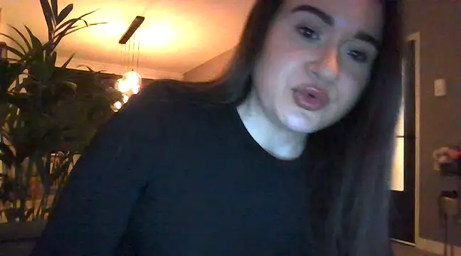 Snapshot of avajade chatting on 02.19.25 avajade online show from 02.19.25