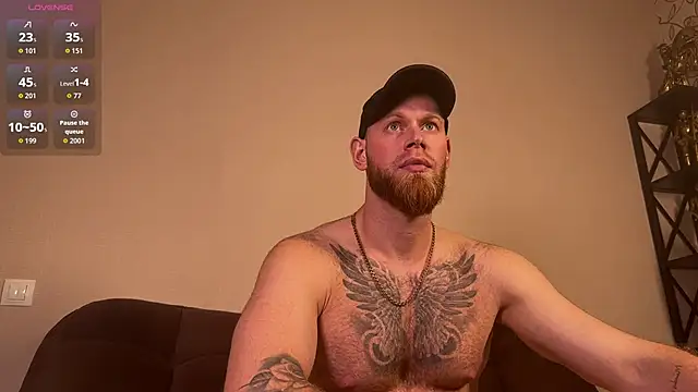 Snapshot of Xxx_______Xxx chatting on 09.11.25 Xxx Xxx online show from 09.11.25