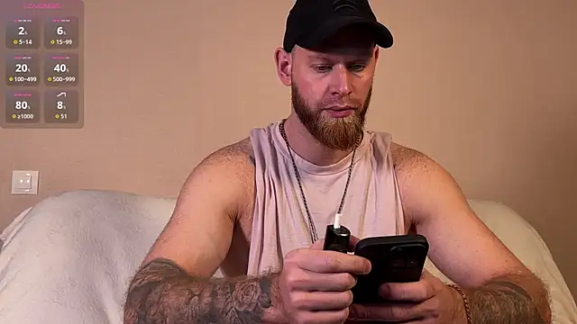 Snapshot of Xxx_______Xxx chatting on 11.13.25 Xxx Xxx online show from 11.13.25