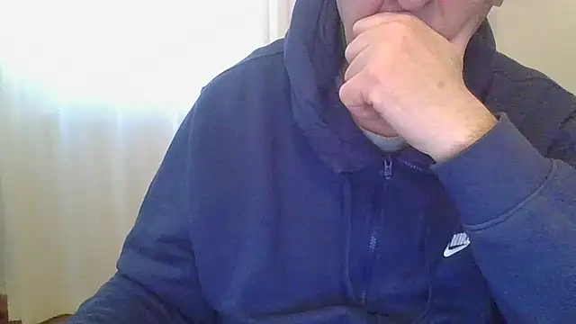 Snapshot of ANONIMO7735 chatting on 03.08.25 ANONIMO7735 online show from 03.08.25