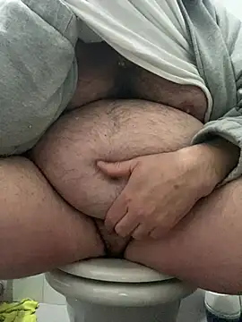 Snapshot of ANONIMO7735 chatting on 03.10.25 ANONIMO7735 online show from 03.10.25