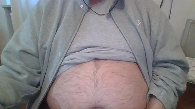 Snapshot of ANONIMO7735 chatting on 03.19.25 ANONIMO7735 online show from 03.19.25