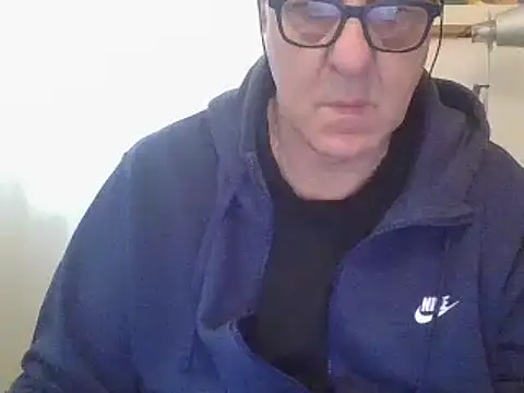 Snapshot of ANONIMO7735 chatting on 03.23.25 ANONIMO7735 online show from 03.23.25