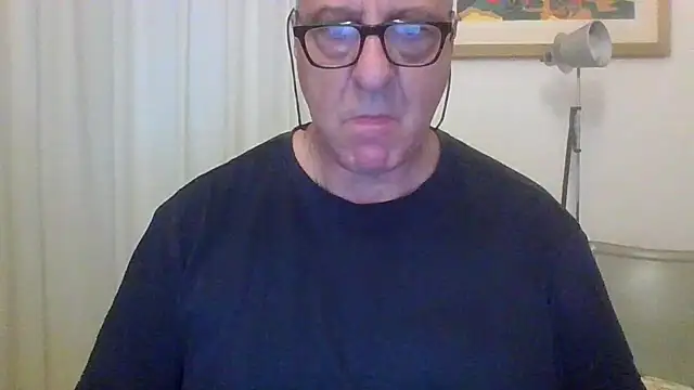 Snapshot of ANONIMO7735 chatting on 09.19.25 ANONIMO7735 online show from 09.19.25