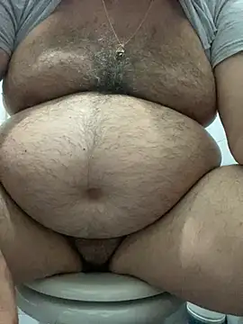 Snapshot of ANONIMO7735 chatting on 09.30.25 ANONIMO7735 online show from 09.30.25