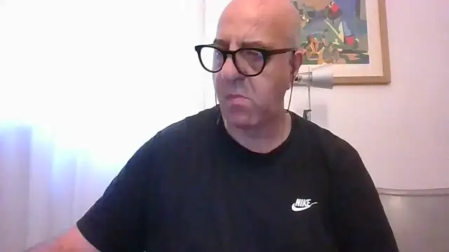 Snapshot of ANONIMO7735 chatting on 06.19.26 ANONIMO7735 online show from 06.19.26
