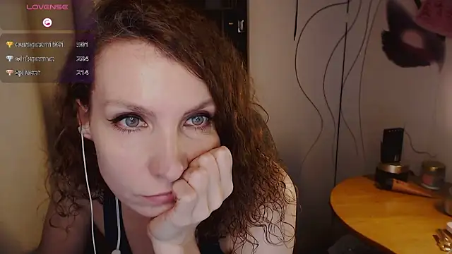 JohansonKatie online show from 02.02.25