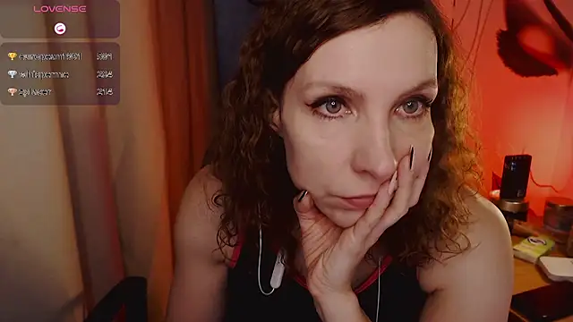 JohansonKatie online show from 02.04.25