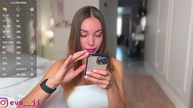 Eva JJ online show from 11.06.25