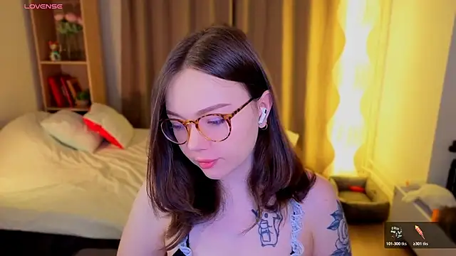 Snapshot of MilenaSaint chatting on 03.30.26 MilenaSaint online show from 03.30.26