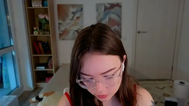 Snapshot of MilenaSaint chatting on 05.31.26 MilenaSaint online show from 05.31.26