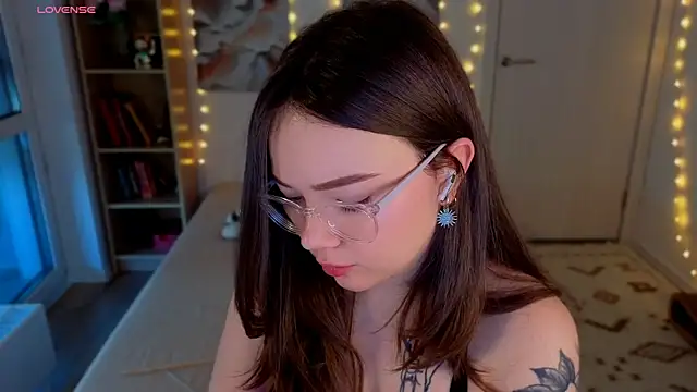 Snapshot of MilenaSaint chatting on 06.28.26 MilenaSaint online show from 06.28.26
