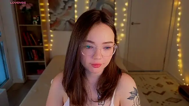 Snapshot of MilenaSaint chatting on 06.30.26 MilenaSaint online show from 06.30.26