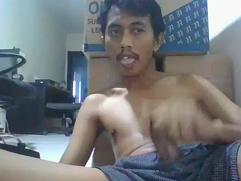 Snapshot of ditiya18 chatting on 01.19.25 ditiya18 online show from 01.19.25